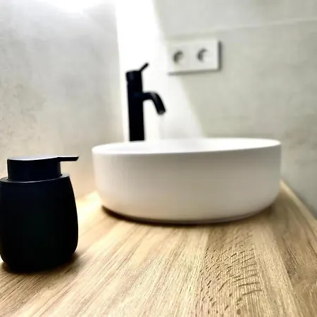 House In Garden Apartamento *