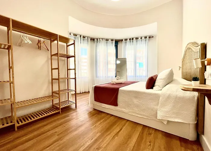 House In Garden 1 דירה *