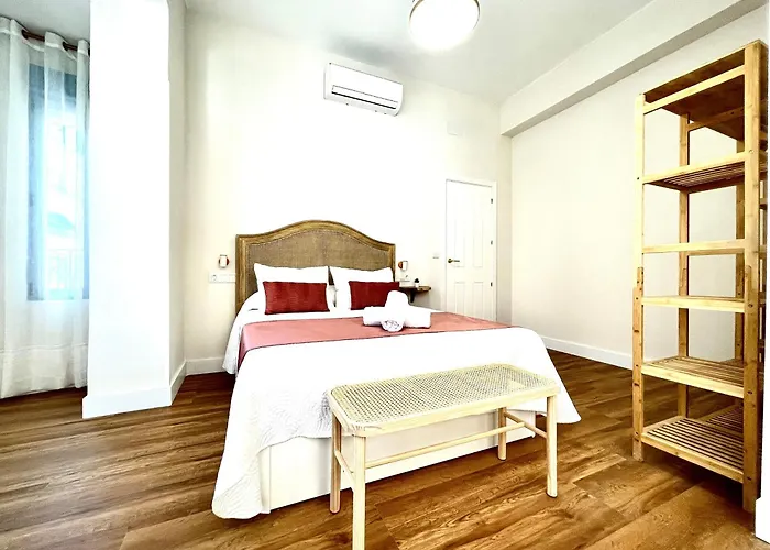 דירה House In Garden 1 קורדובה