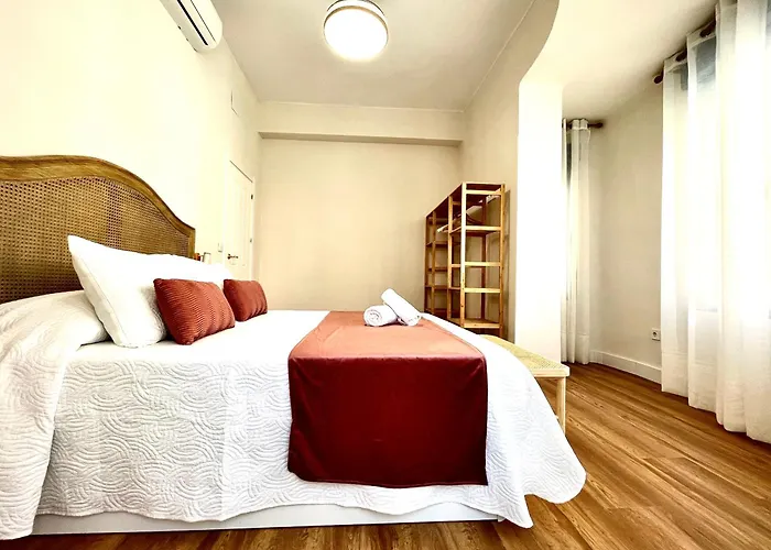 דירה House In Garden 1 קורדובה